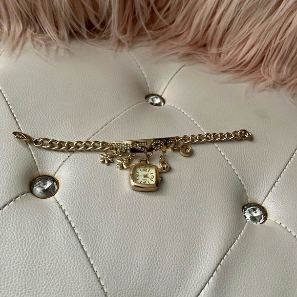 NEW Goldtone Love Inscribed Rhinestone Dangle Charm Fashion Watch O/S - Picture 6 of 12